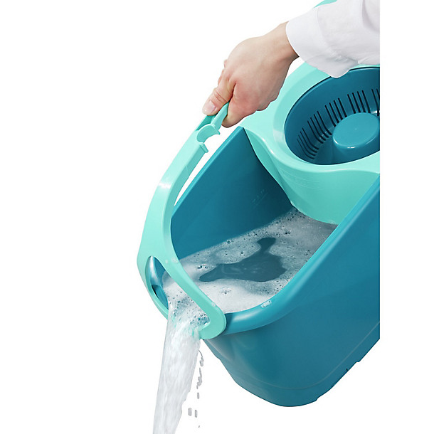 Leifheit Malta - A new year calls for new cleaning equipment for every  household! 💙 Make your house chores a thousand times easier with Leifheit's  Clean Twist Mop Set. 😍 🧼 Bucket